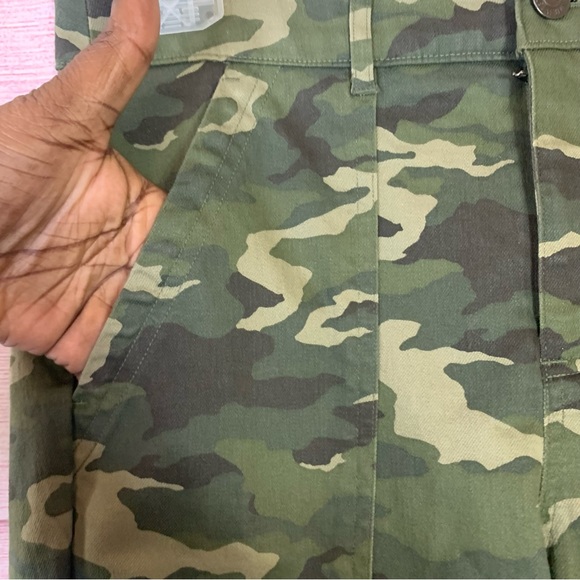 Nine West Camo Pants Size 4 - Picture 4 of 5